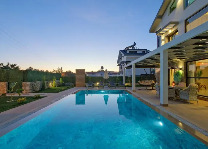 Ovacik 3 Bedroom With Private Pool Hot Tub Villa *