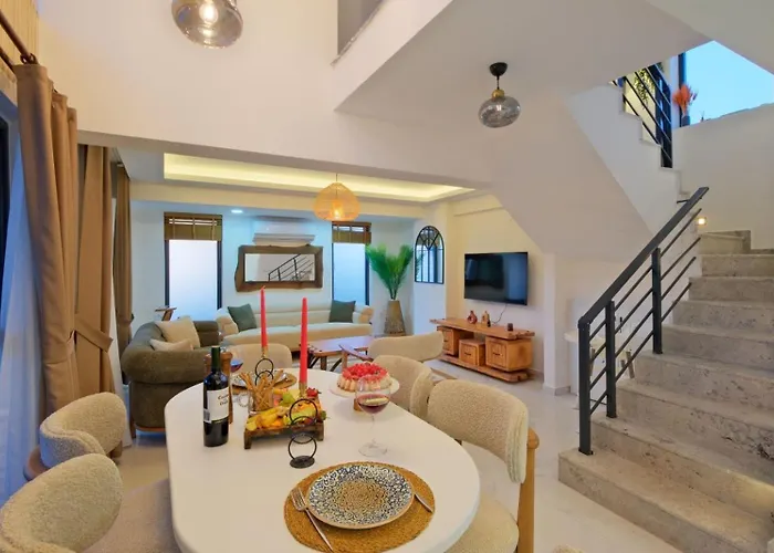 Ovacik 3 Bedroom With Private Pool Hot Tub