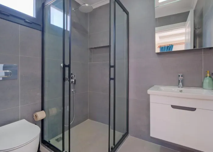 3 Bedroom With Private Pool Hot Tub * Fethiye