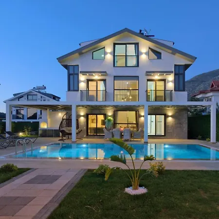 빌라 Ovacik 3 Bedroom With Private Pool Hot Tub *