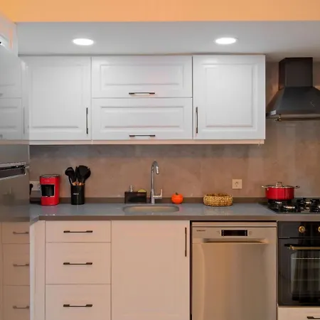 Ovacik 3 Bedroom With Private Pool Hot Tub 빌라 *