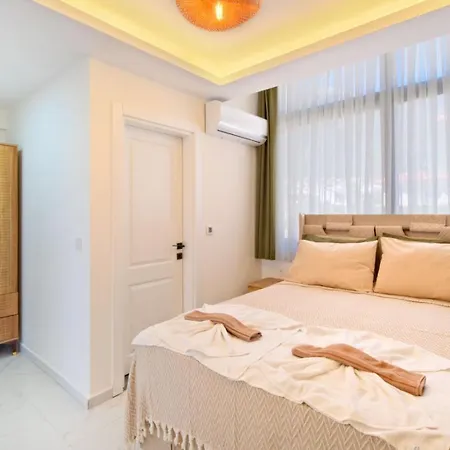 3 Bedroom With Private Pool Hot Tub * Fethiye