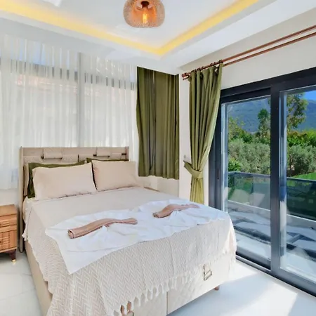 Ovacik 3 Bedroom With Private Pool Hot Tub * 페티예