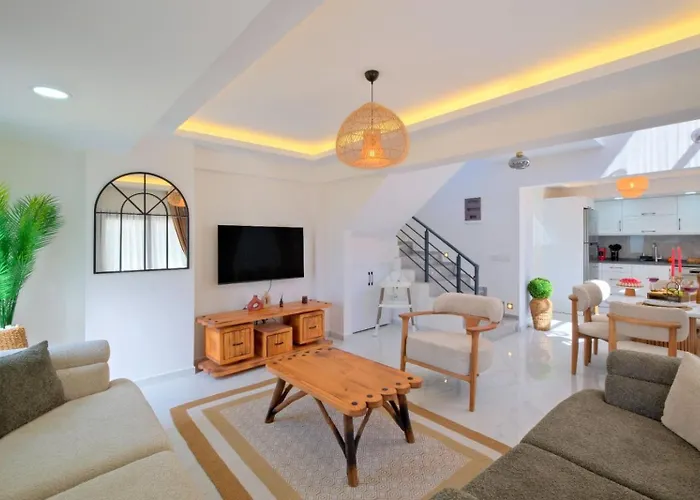 Ovacik 3 Bedroom With Private Pool Hot Tub Vila *